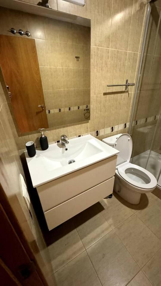 Apartamentos Felip 3 บูร์เรียนา ภายนอก รูปภาพ