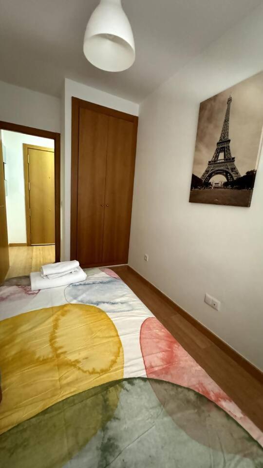 Apartamentos Felip 3 บูร์เรียนา ภายนอก รูปภาพ